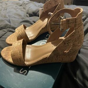 BNWB Aerosoles “Windmill” size 7